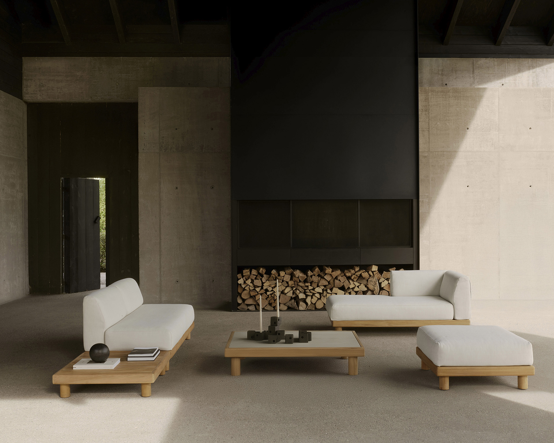 Monocle Sofa