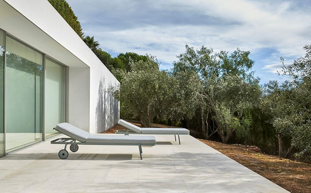 Nao / Tumbona amb rodes